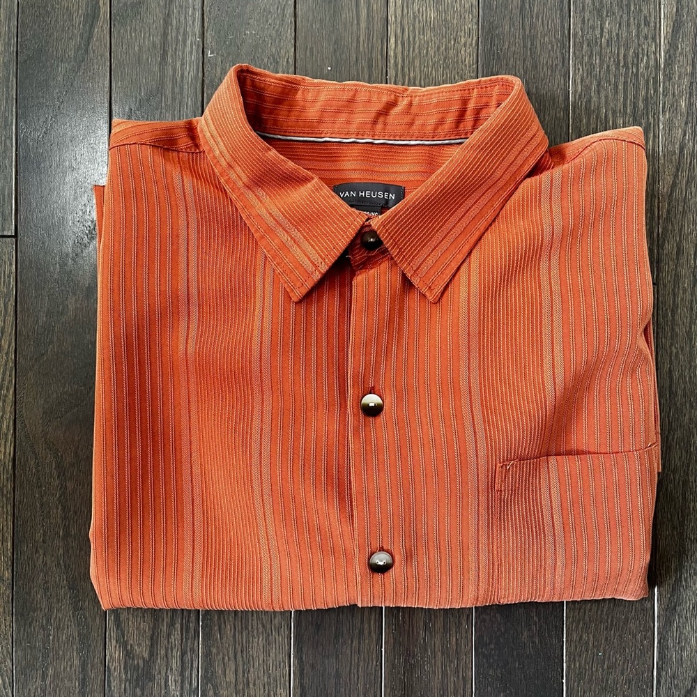 Men’s Van Heusen Casual Shirt Size XL